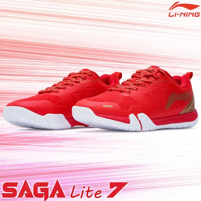รองเท้าแบดมินตันหลี่หนิง SAGA LITE 7 หน้าเท้ากว้าง สีแดง/ทอง (AYTS089-2)